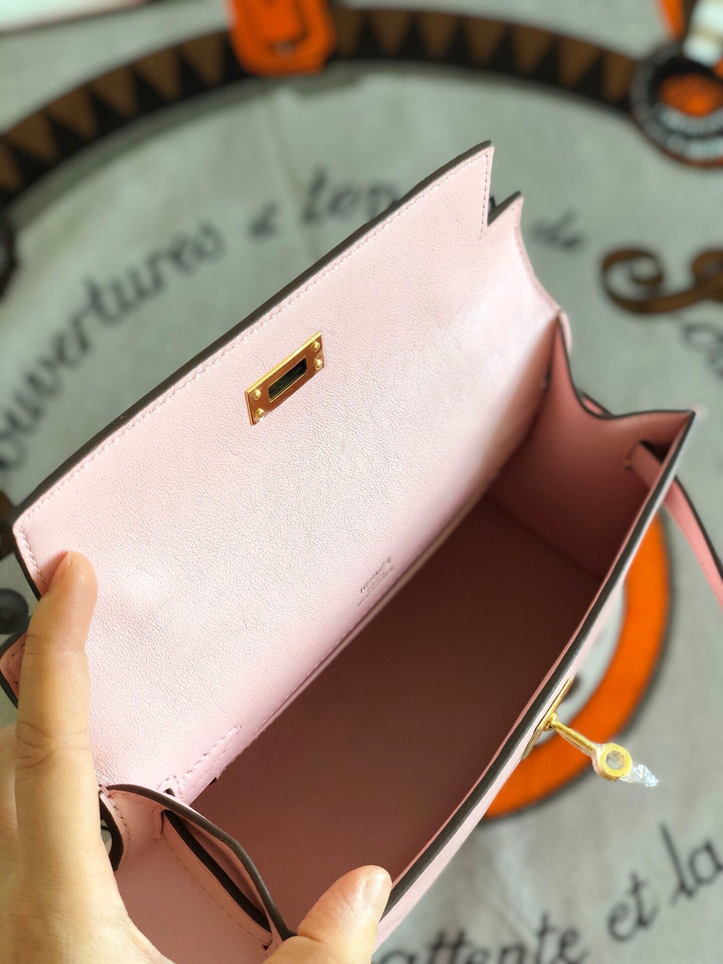 에르메스 미니 켈리백22 핑크 금장 스위프트